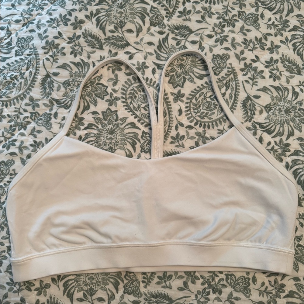 Lululemon Flow Y Bra Nulu Light Support Bra